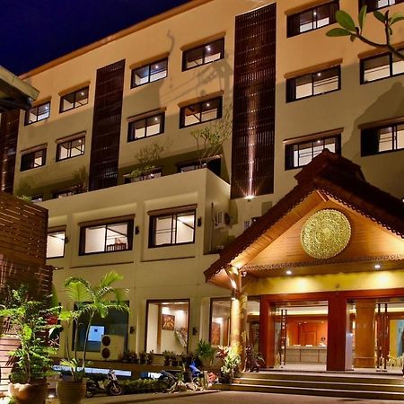 Thapaeplacehotel Chiang Mai Dış mekan fotoğraf