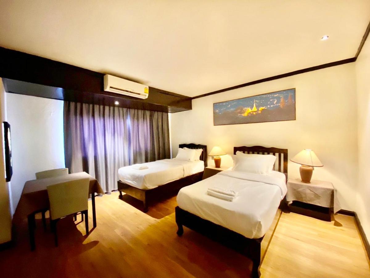 Thapaeplacehotel Chiang Mai Dış mekan fotoğraf