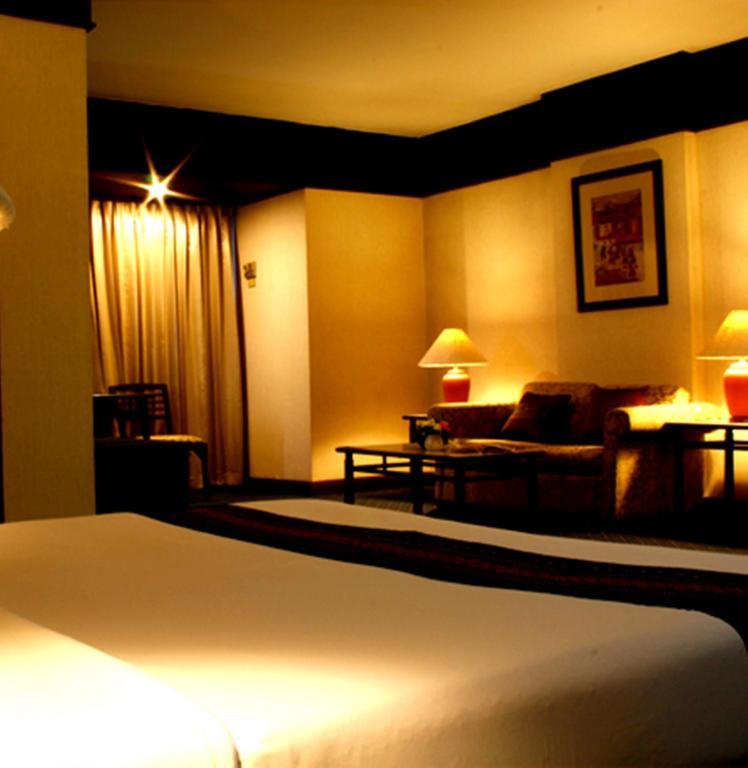 Thapaeplacehotel Chiang Mai Oda fotoğraf