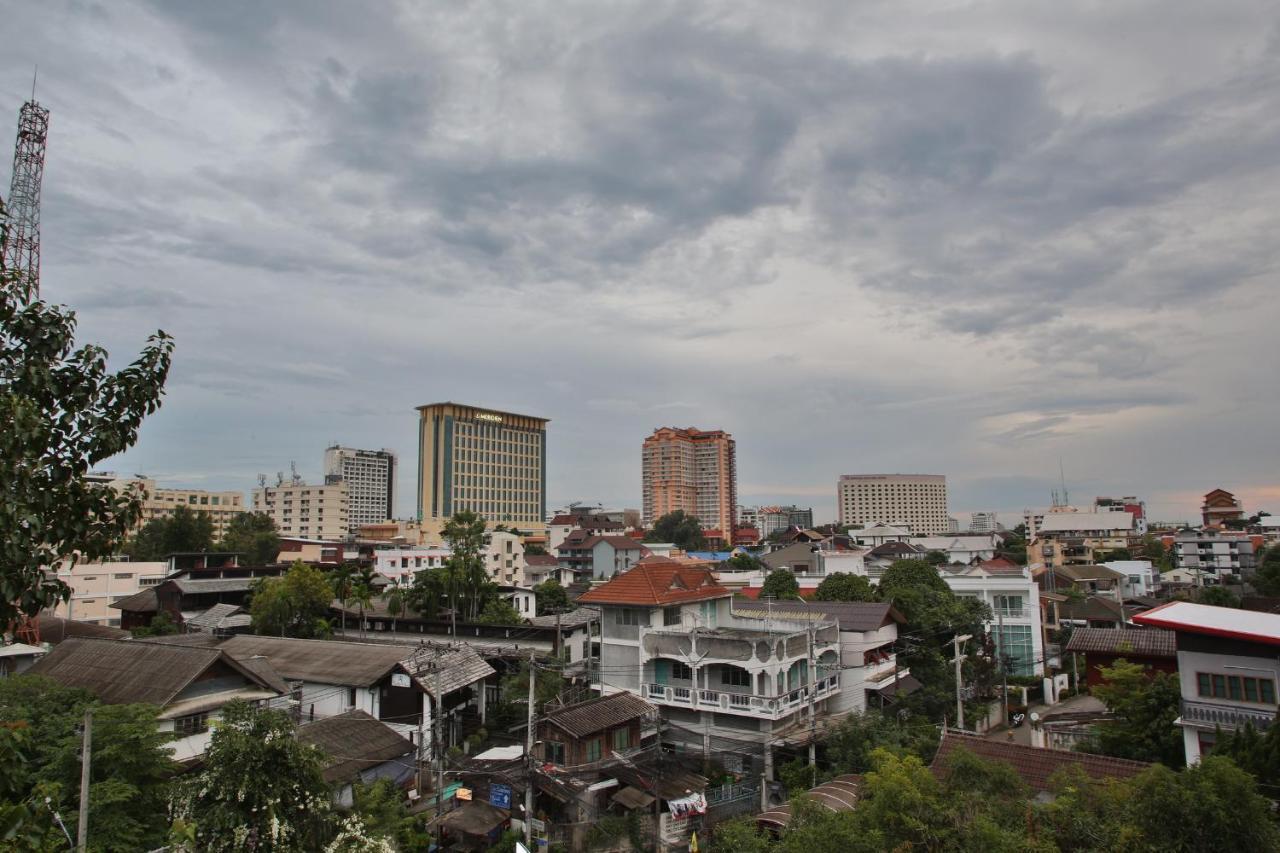 Thapaeplacehotel Chiang Mai Dış mekan fotoğraf