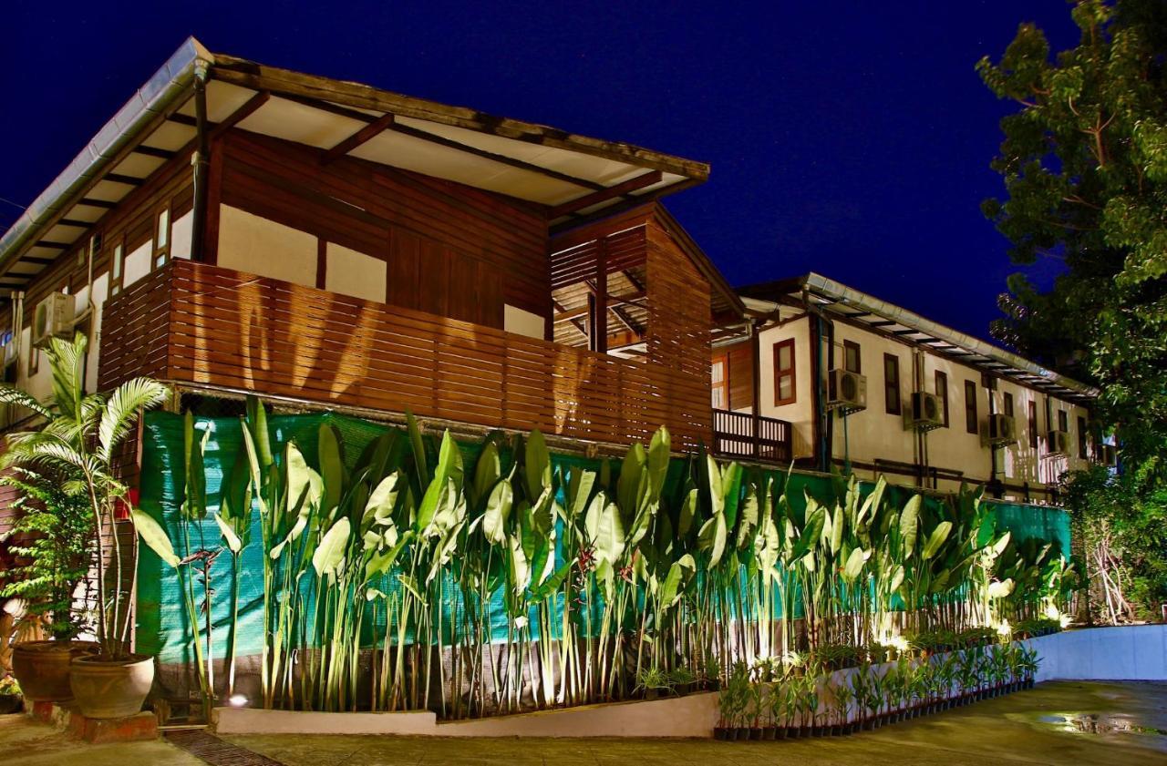 Thapaeplacehotel Chiang Mai Dış mekan fotoğraf