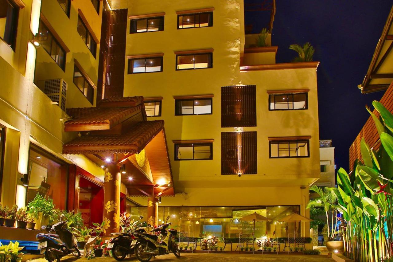 Thapaeplacehotel Chiang Mai Dış mekan fotoğraf