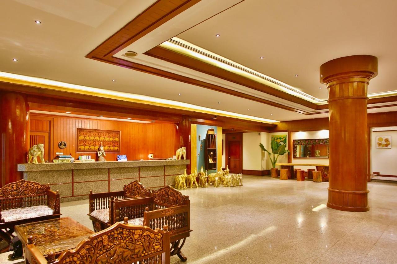 Thapaeplacehotel Chiang Mai Dış mekan fotoğraf