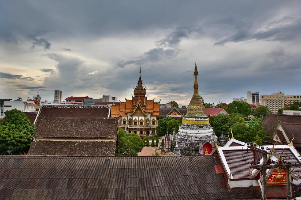 Thapaeplacehotel Chiang Mai Dış mekan fotoğraf