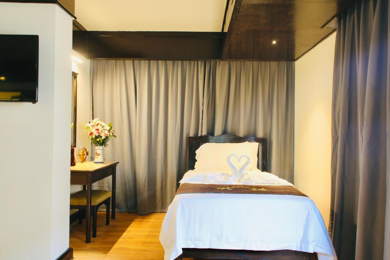 Thapaeplacehotel Chiang Mai Dış mekan fotoğraf